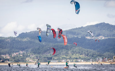El KiteFest Cesantes Trofeo Xunta de Galicia brilla en el estreno de su sexta edición